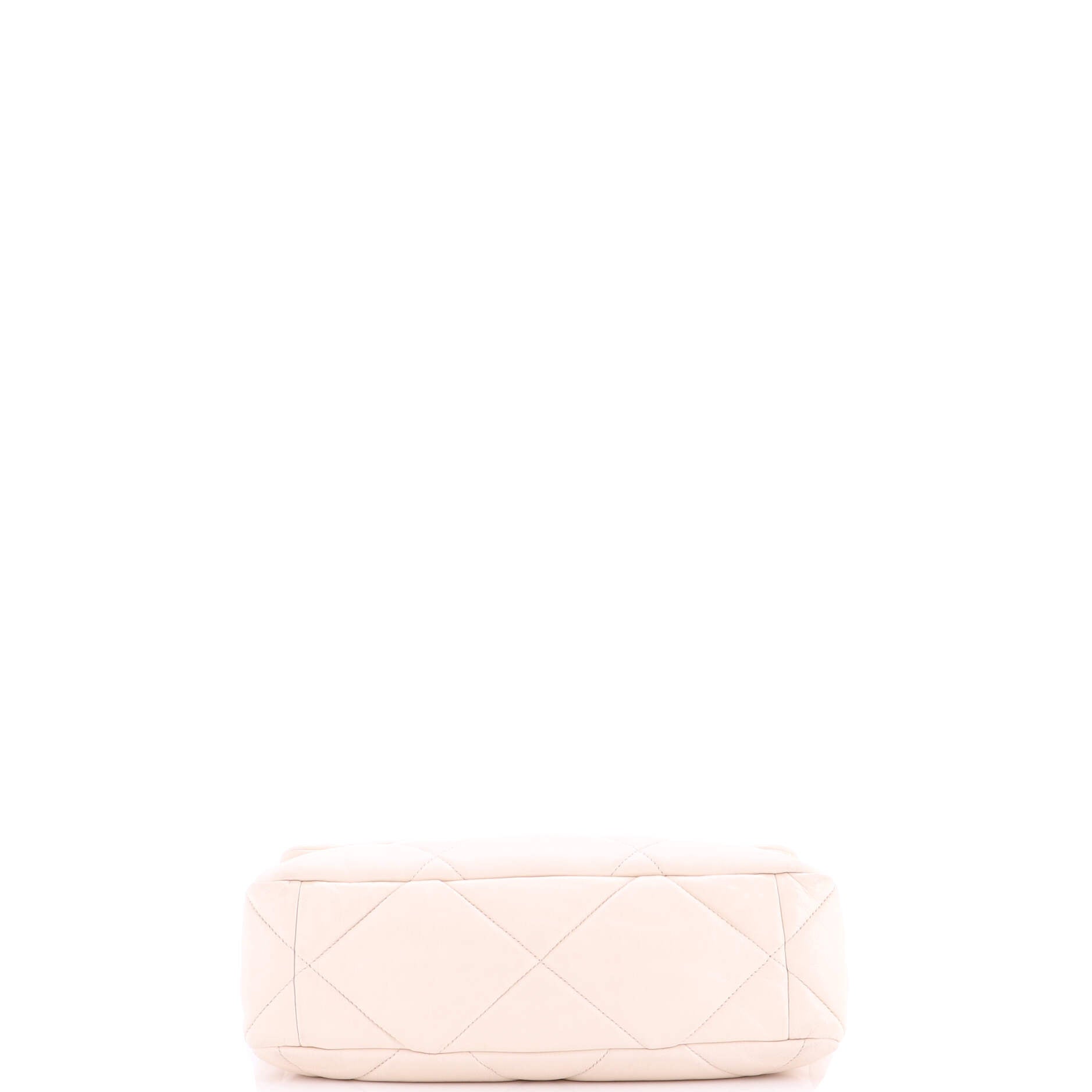 19 Flap Bag Quilted Leather Large - Image 5