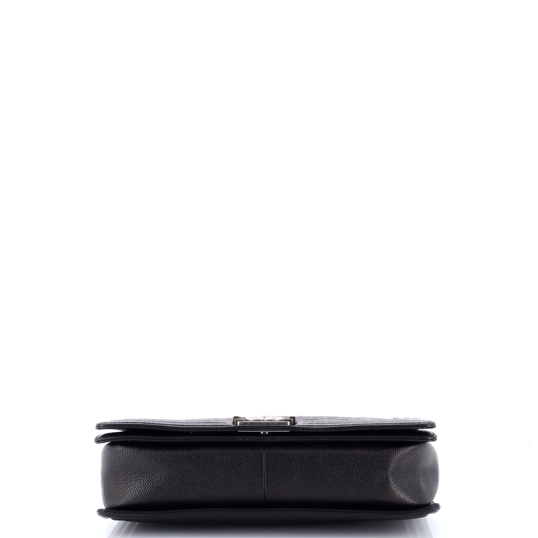 Boy Flap Bag Quilted Caviar Large - Image 4