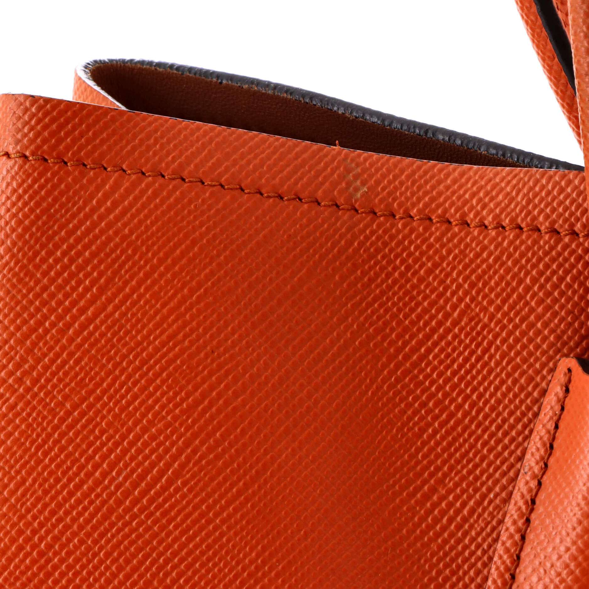 Cuir Double Tote Saffiano Leather Medium - Image 6