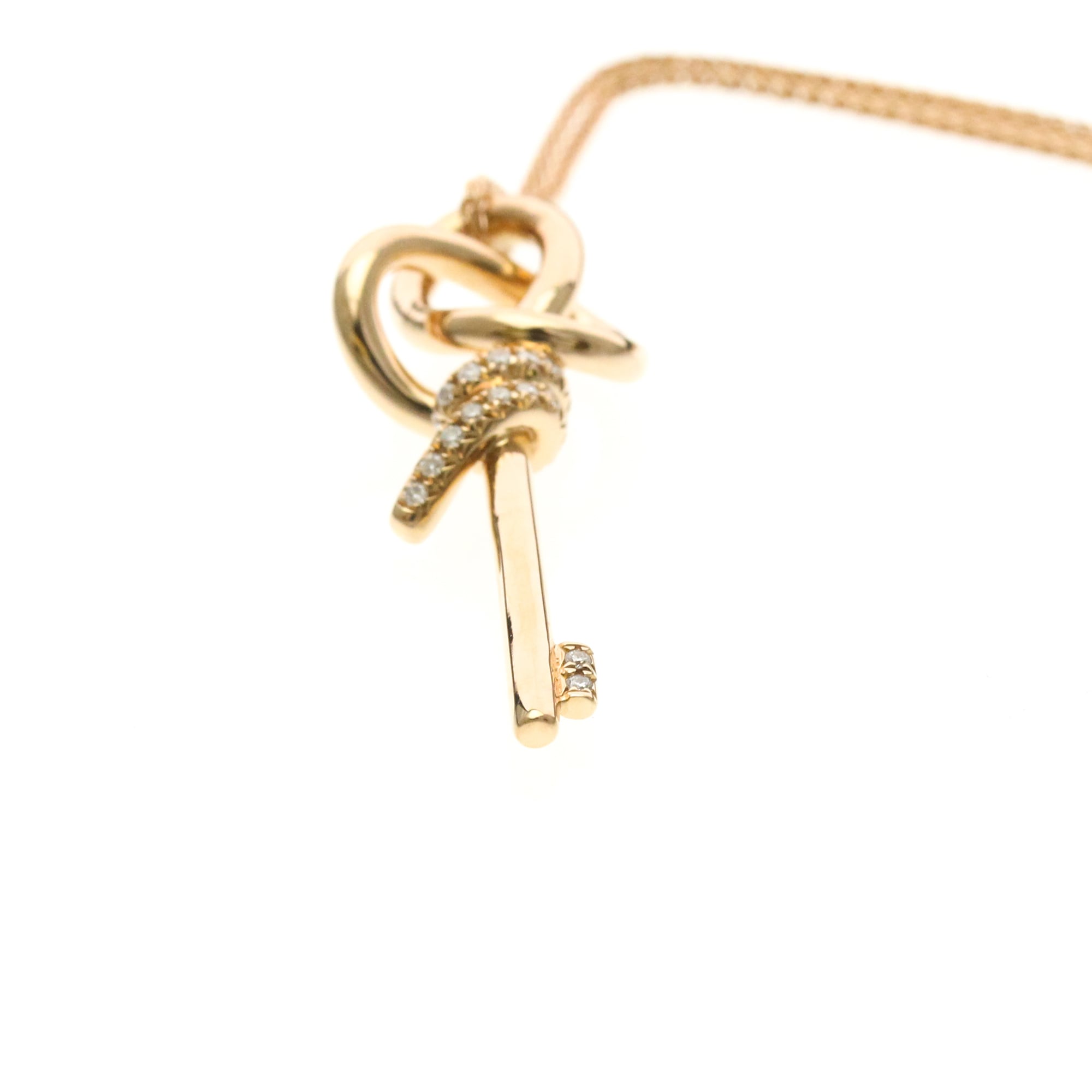 Knot Key Pendant Necklace 18K White Gold with Diamond - Image 4