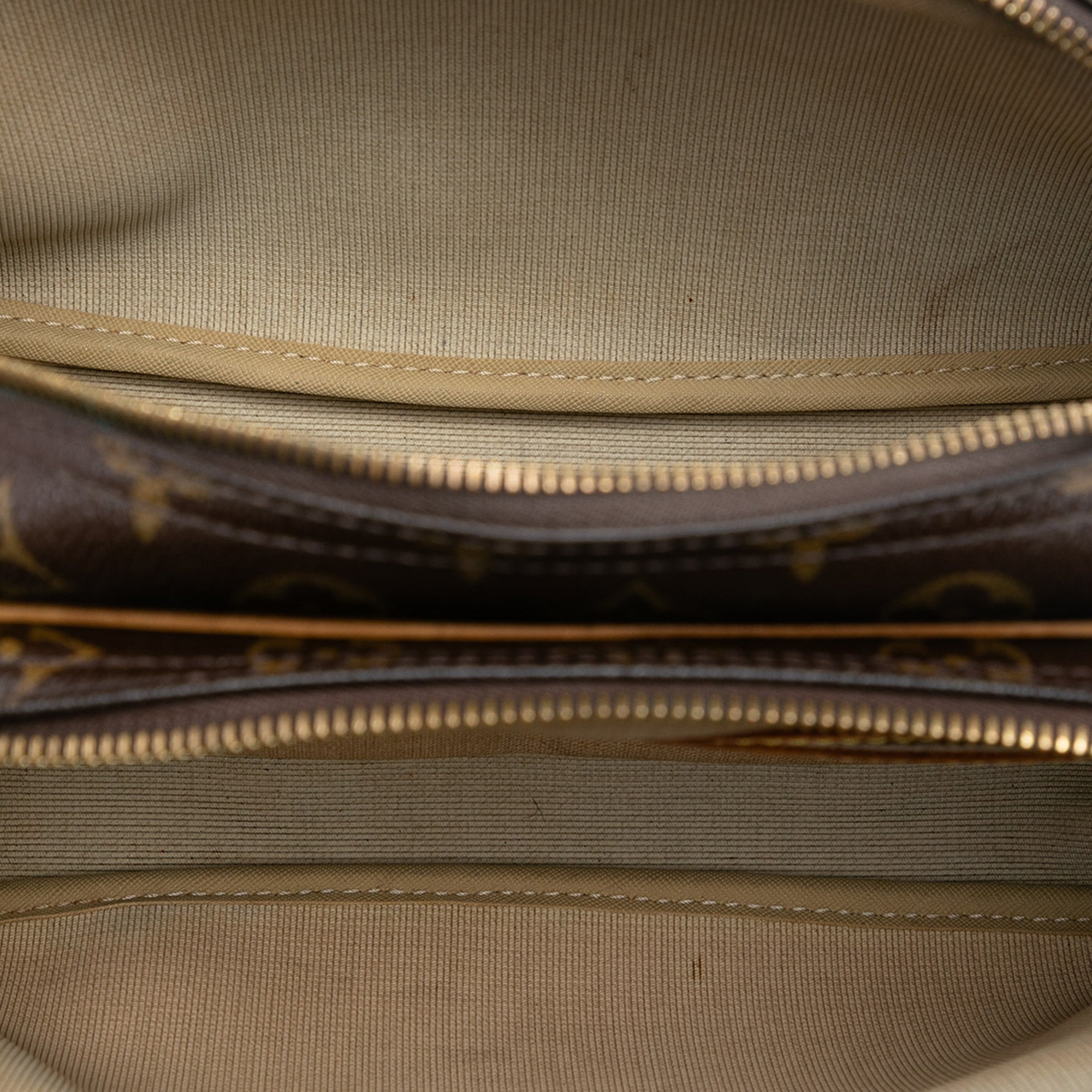 Reporter Bag Monogram Canvas PM - Image 4