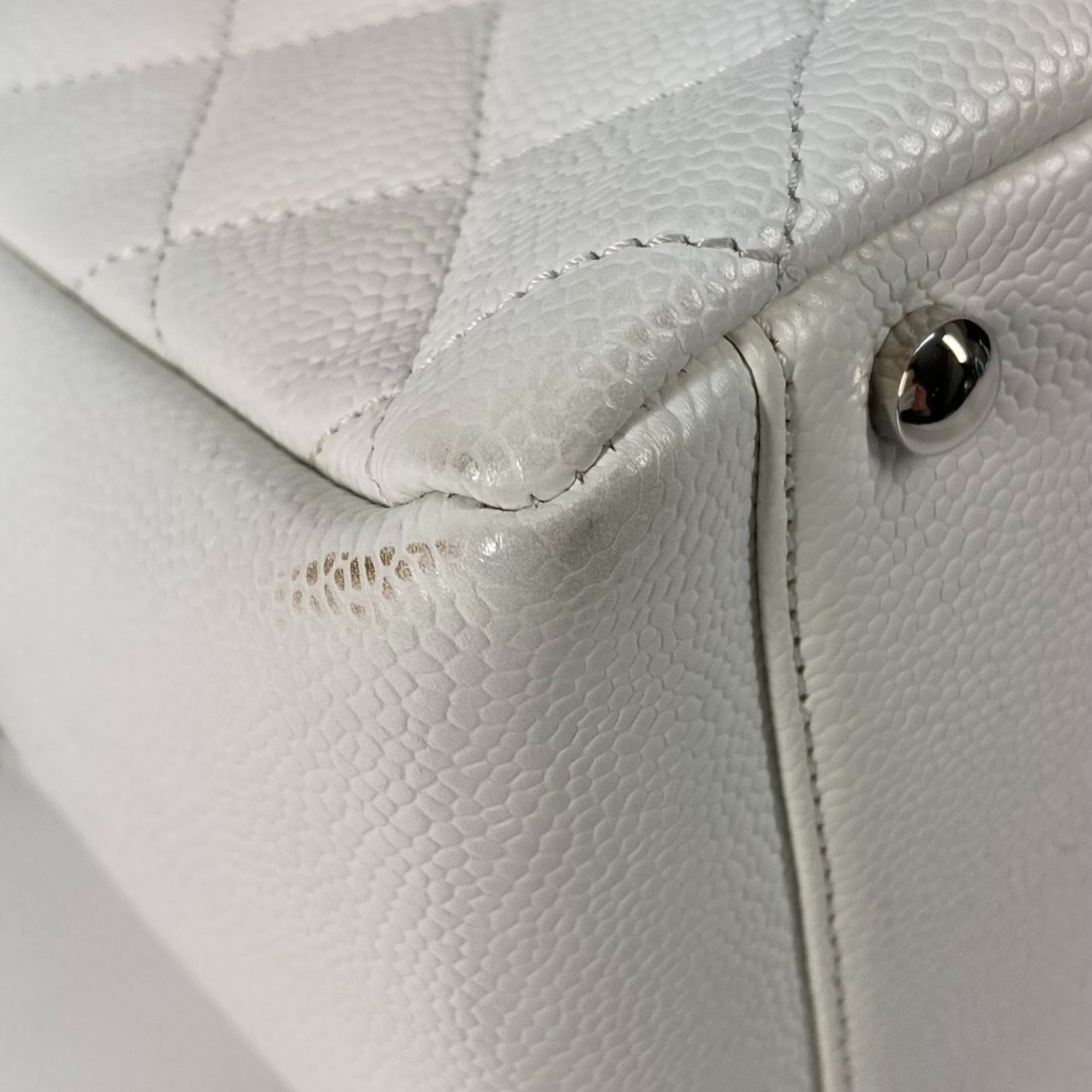 Petite Timeless Tote Quilted Calfskin - Image 4