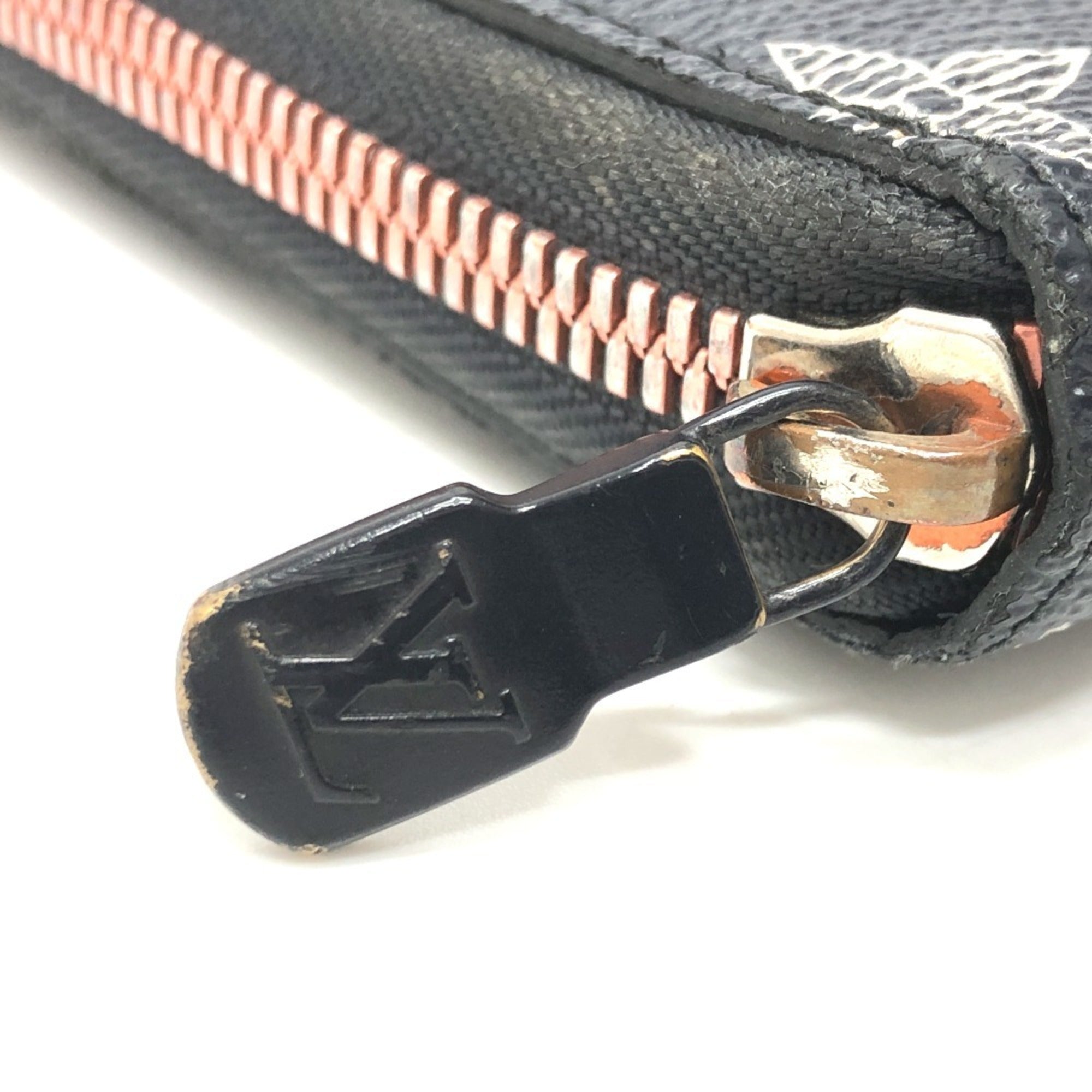 Zippy Wallet Limited Edition Jungle Monogram Giant - Image 4