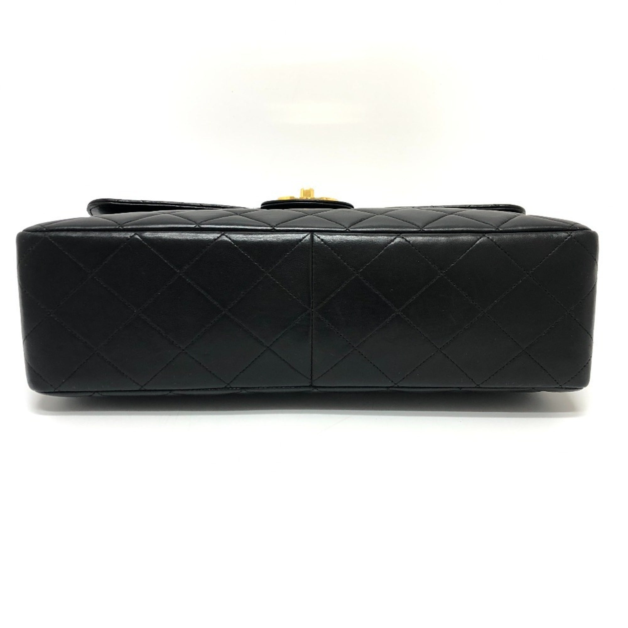 Vintage Classic Single Flap Bag Quilted Lambskin Jumbo - Image 6