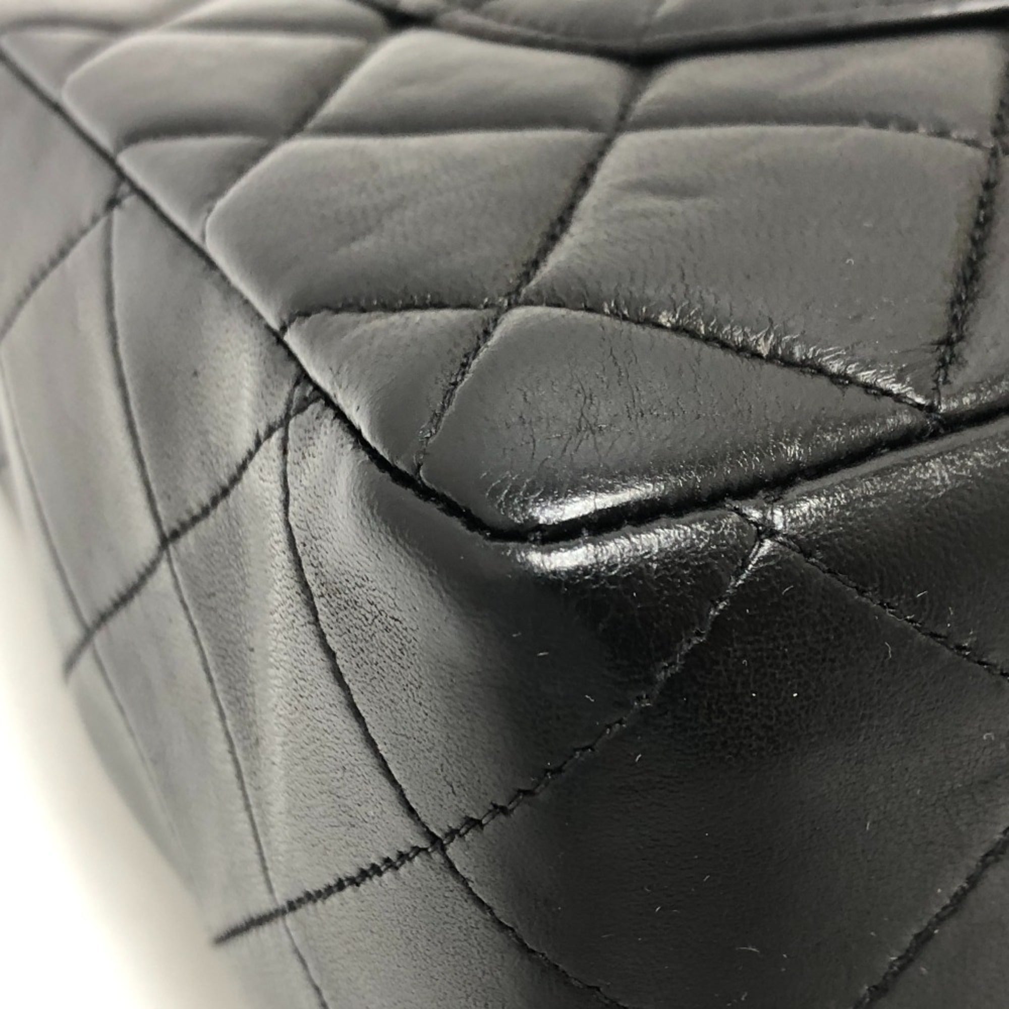 Vintage Classic Single Flap Bag Quilted Lambskin Jumbo - Image 9