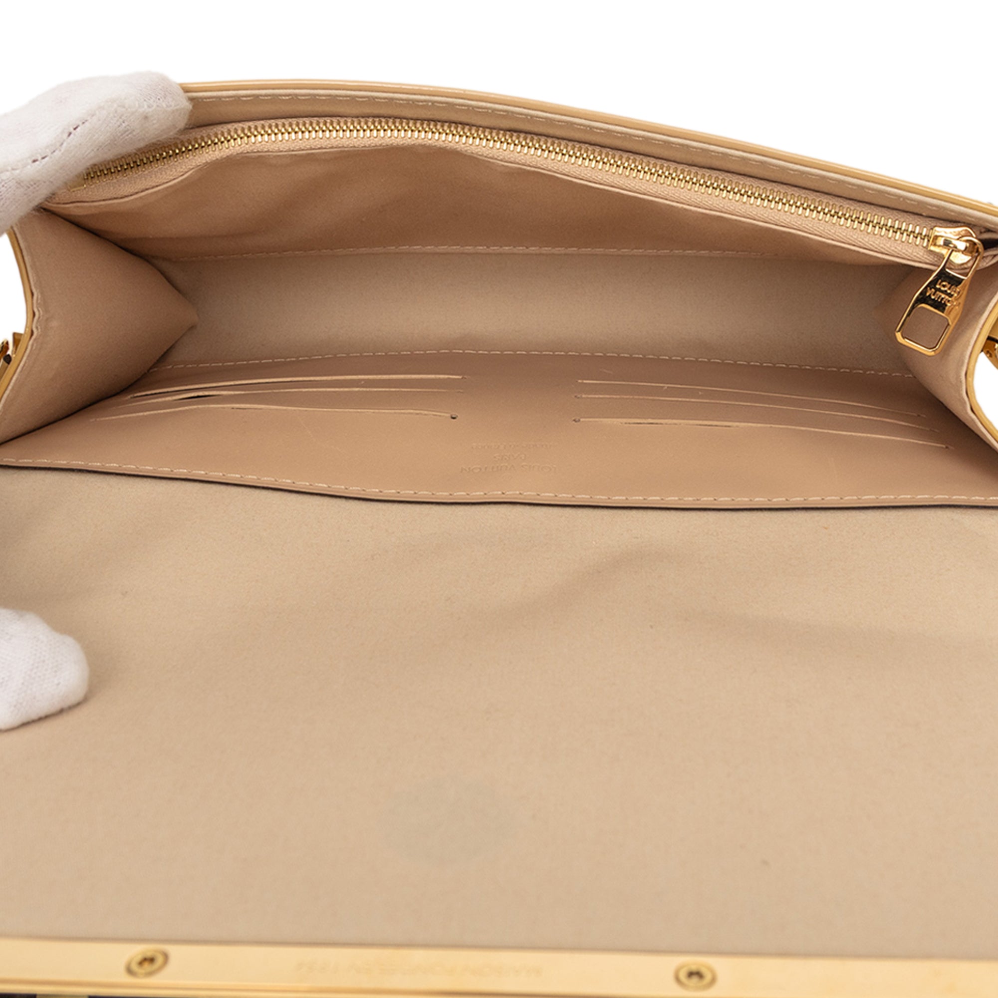 Ana Bag Monogram Vernis - Image 4