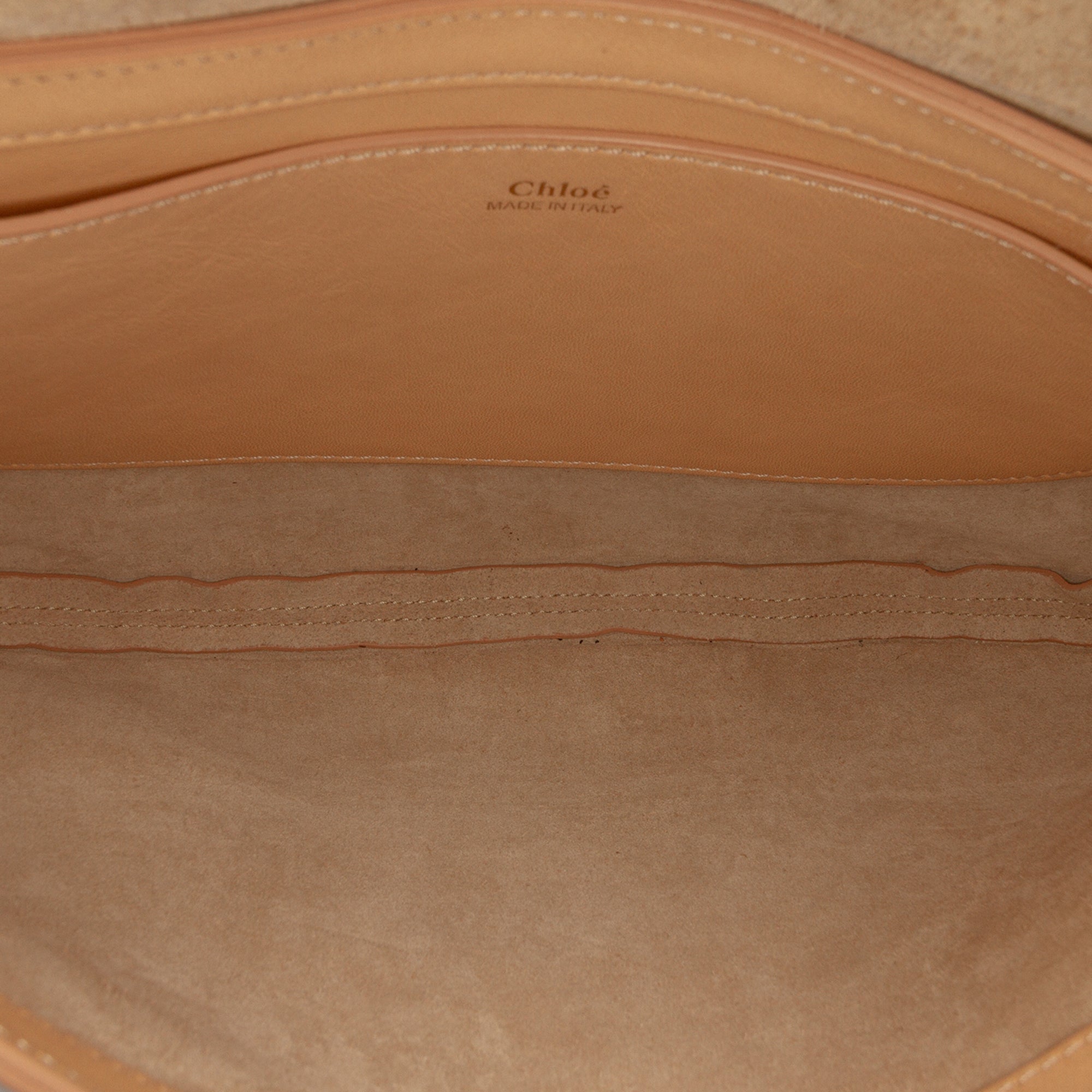 Kiss Flap Hobo Leather Medium - Image 4